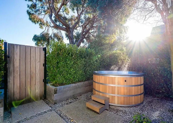 Luxury Home, Hot Tub, Garden Wanaka